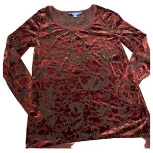 Simply Vera Wang tunic top. Maroon in colour. Size:S